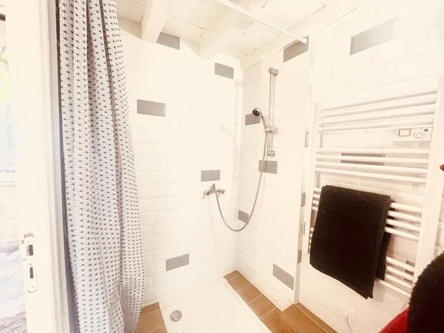 Apartament Evasion Urbaine**** Nîmes Zewnętrze zdjęcie